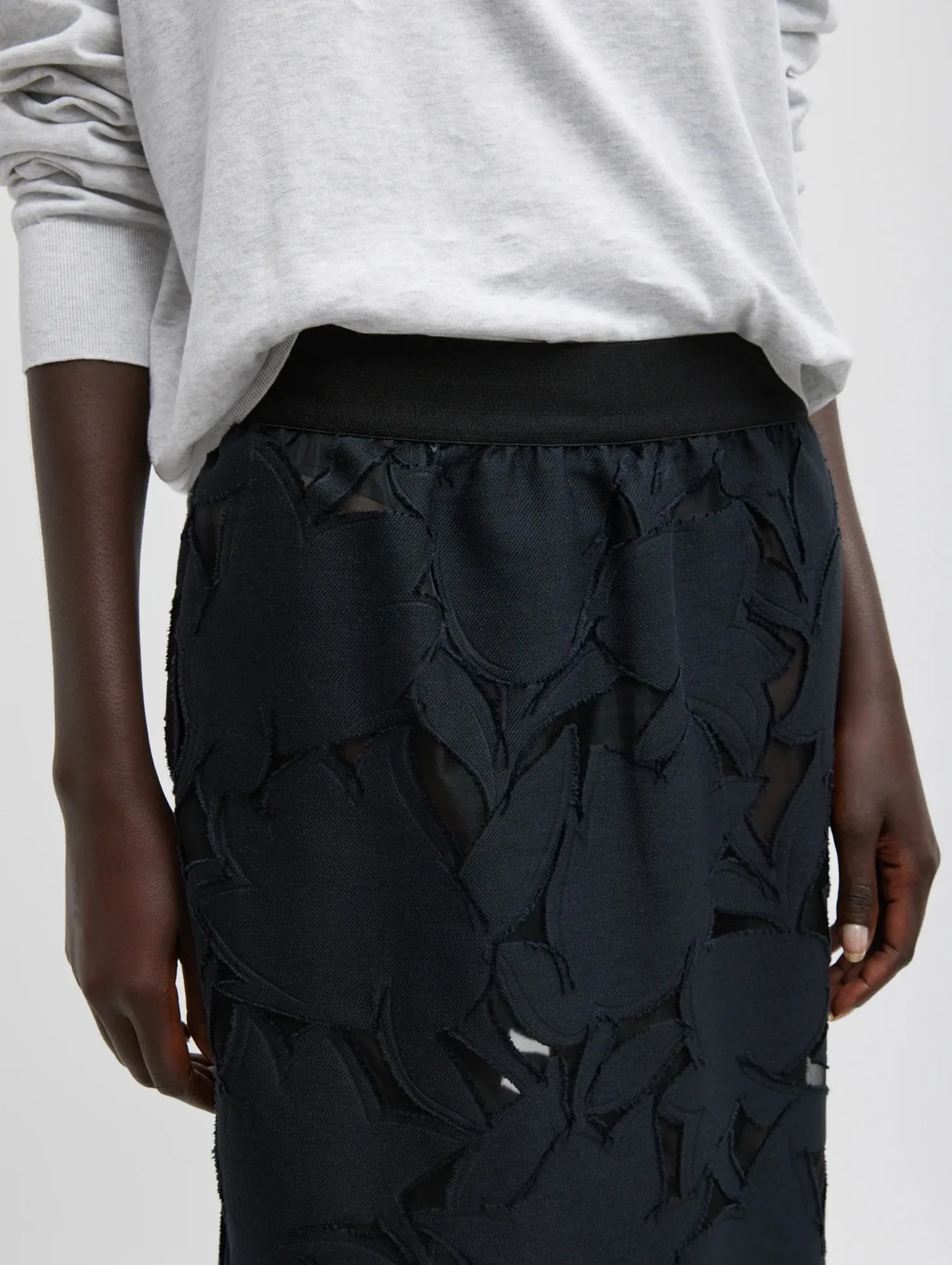 Adelle Fil Coupe Pencil Skirt in Black