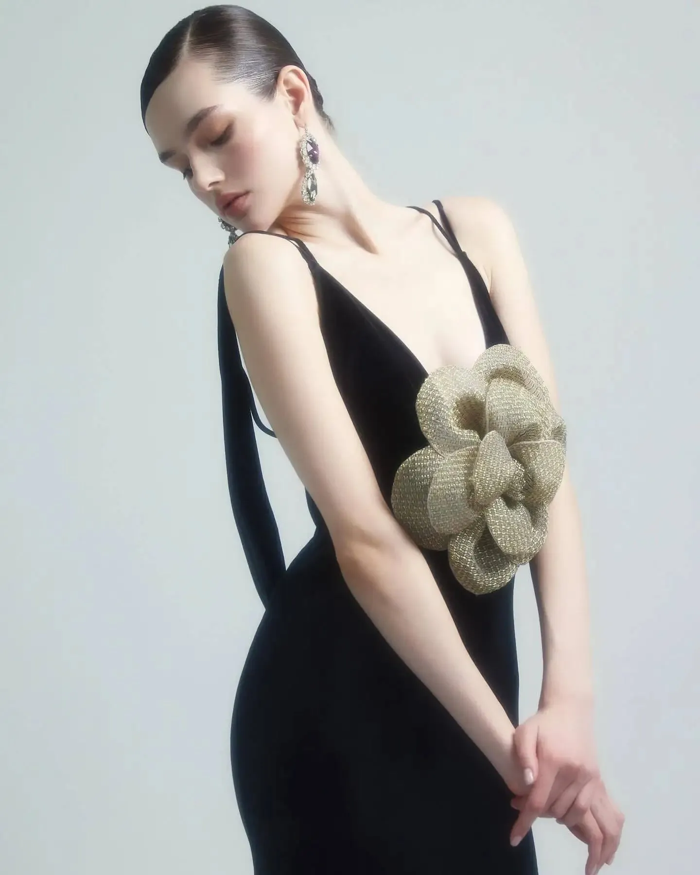 Black Korean Velvet Halter Slim Gold Flower Evening dress