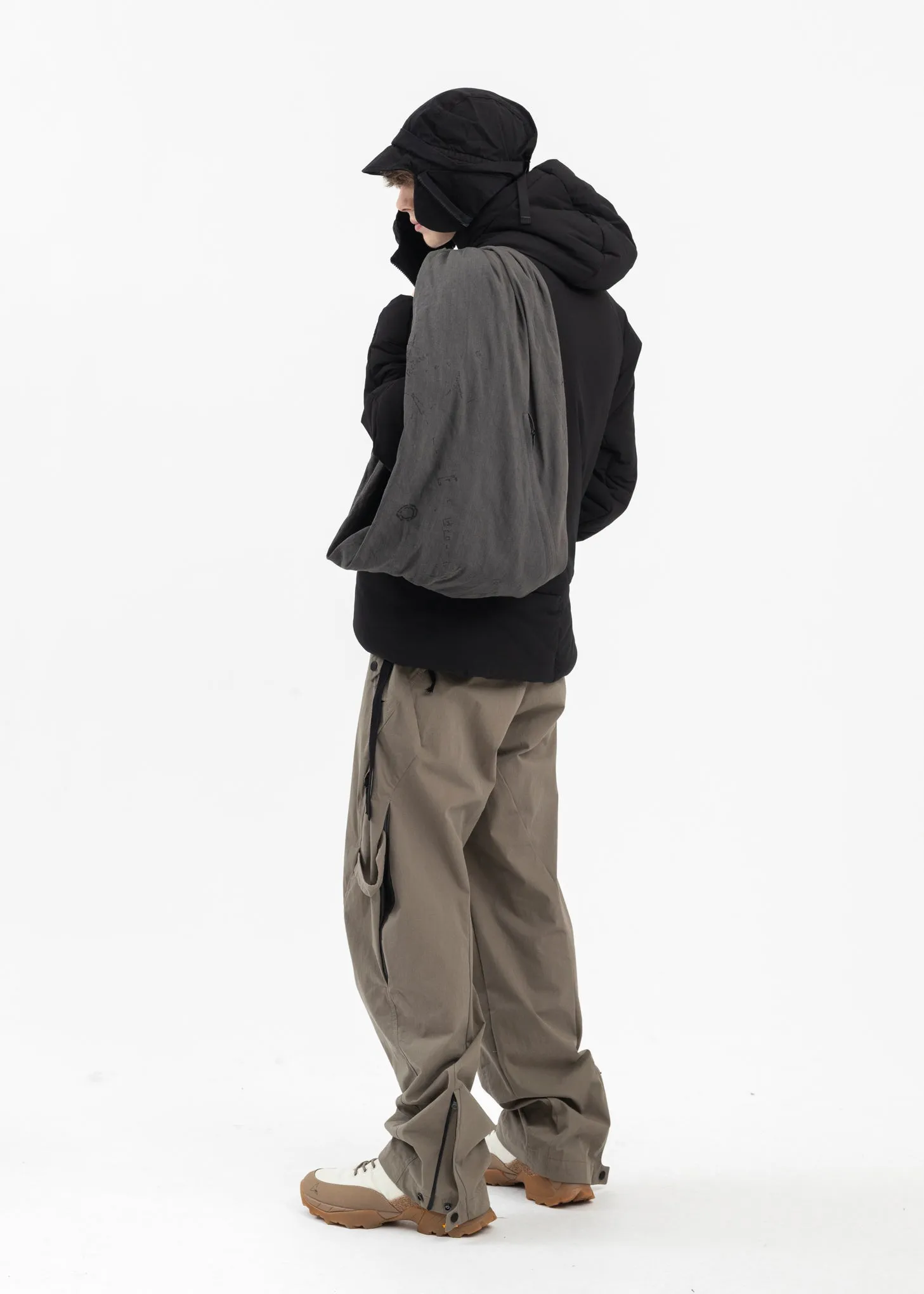 BLACK PUFFER JACKET