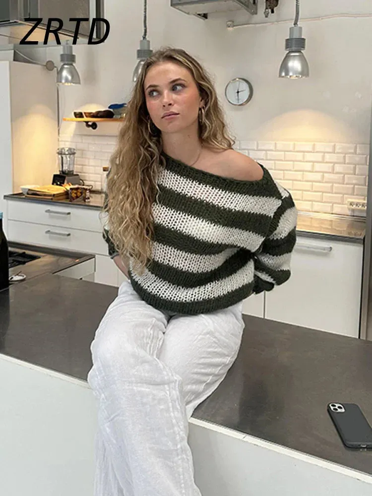 Clara | Fancy Knitted Striped Sweater