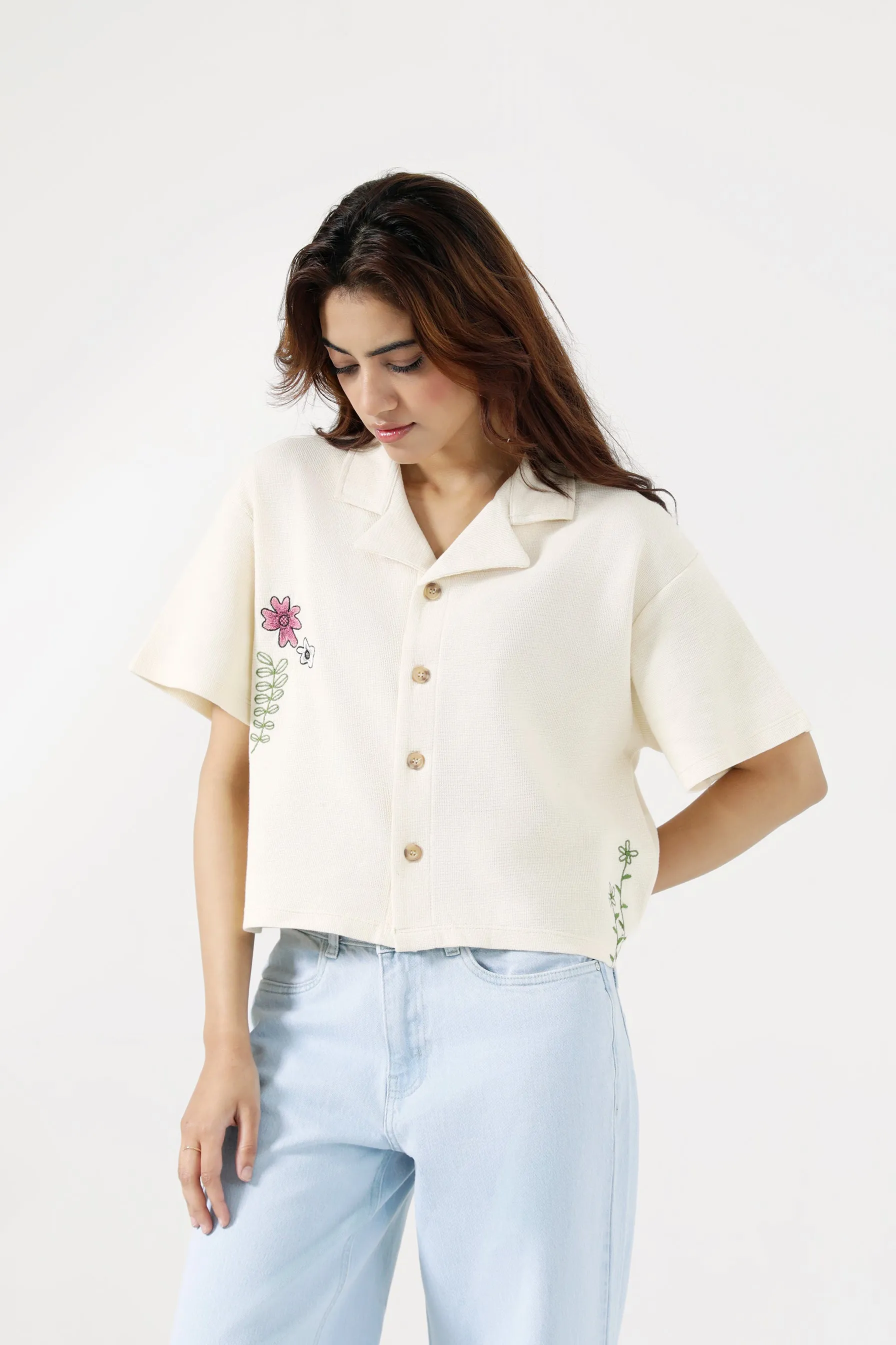 EMBROIDERED TEXTURED KNITTED TOP