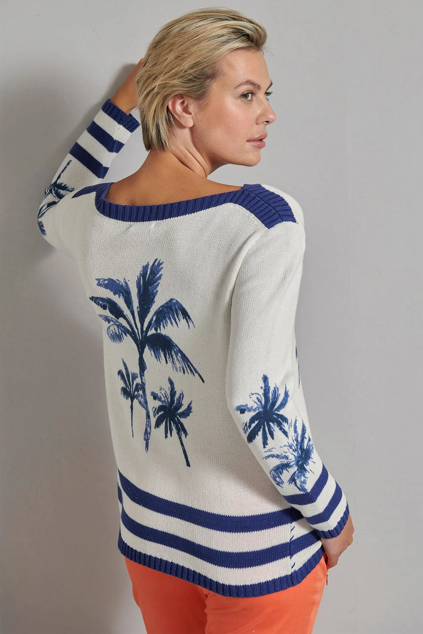 Eve in Paradise Pia Wide Neck Jumper Cream Blue Palm Pattern 1082-24326-6044