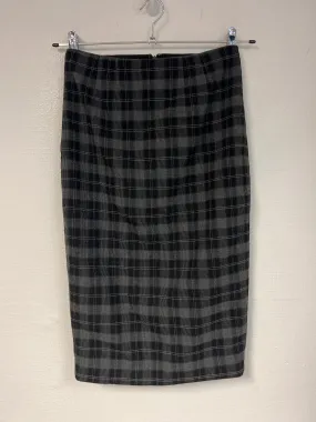Green and black tartan pencil skirt, Rw & Co, Size 6 (Spandex, Polyester, Rayon)