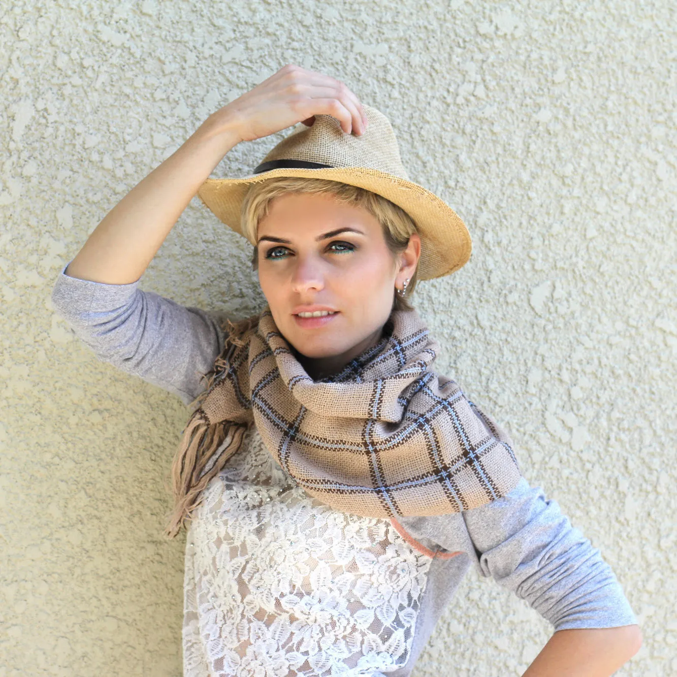 Handwoven scarf in beige and blue colors, unisex