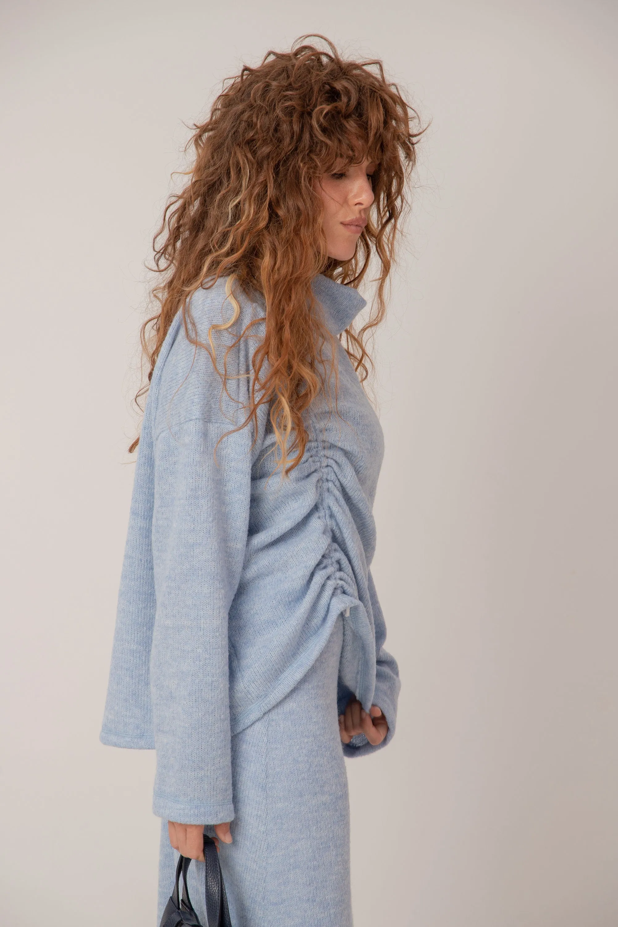 Oversized neckline sweatshirt - TIMEA