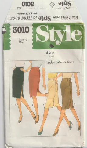 Set of Straight Skirts - Waist 67 cm - Vintage Pattern - Style 3010 - 1982